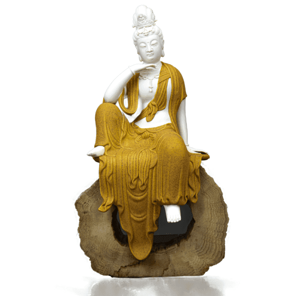 KOKOPRIME Elegant Guanyin Bodhisattva Statue – Peaceful Sandstone Finish with Natural Wood Base for Home Décor & Blessings